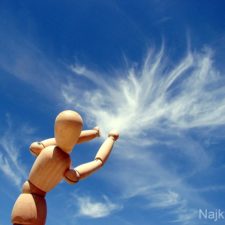 cloud-forced-perspective-optical-illusions-27
