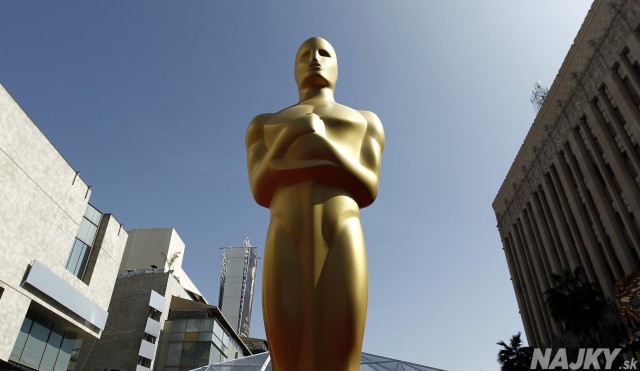 Auctioned-Oscar-Lawsuit