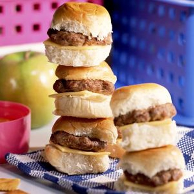 http://www.myrecipes.com/recipe/mini-cheeseburgers#