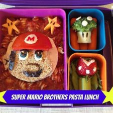 Why-I-Make-Fun-Character-Bento-Lunches-For-My-Kids20__700