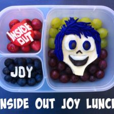 Why-I-Make-Fun-Character-Bento-Lunches-For-My-Kids7__700