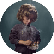 Smoking children frieke janssens 3.jpg