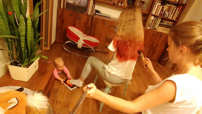 I documented what its like to be a mom with a selfie stick 18__880.jpg