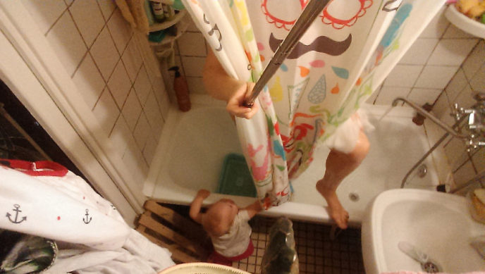 I documented what its like to be a mom with a selfie stick 25__880.jpg