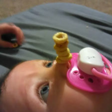 Cheerio challenge dads stack cheerios babies funny competition 4 57651900c347e__605.jpg