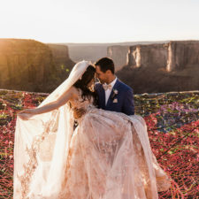 Marriage done at 120 meters high will take your breath away 5a65ac58642b9__880.jpg