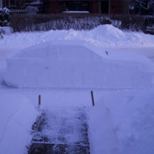 Snow car police simon laprise montreal canada 10 5a61a0b8107e5__700.jpg