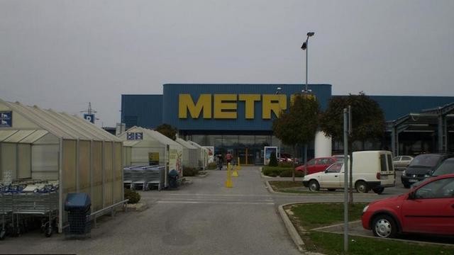 Metro nitra 2.jpg