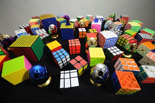 Rubikova kocka pixabay 2.jpg