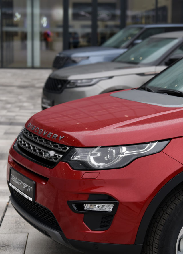 PRIEMYSEL: Nový výrobný závod Jaguar Land Rover