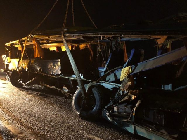 MVSR: Tragická nehoda autobusu a kamióna