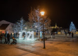 Vianočná výzdoba na pešej zóne v centre mesta Nitra. Nitra, 5. december 2021.
