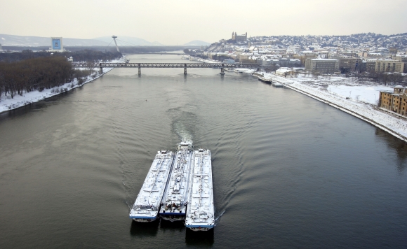Dunaj by sa mohol stať exportnou diaľnicou