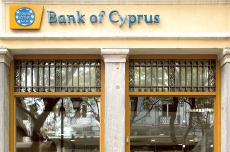 Centrálna banka na Cypre varuje pred zhoršením recesie