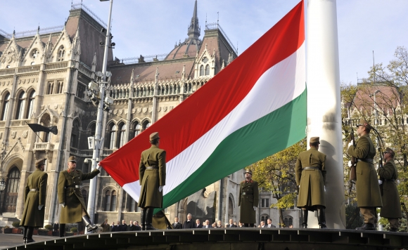 Maďarský forint už dosiahol kurz výhodný pre ekonomiku