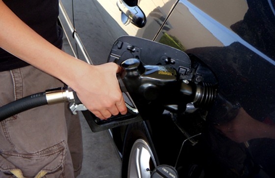 Priemerná cena najpredávanejšieho 95-oktánového benzínu bola v 48. týždni na úrovni 1,396 eura za liter.
