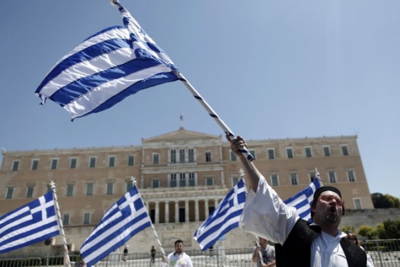 Ak Grécko z eurozóny odíde, euro skolabuje, tvrdí Varoufakis