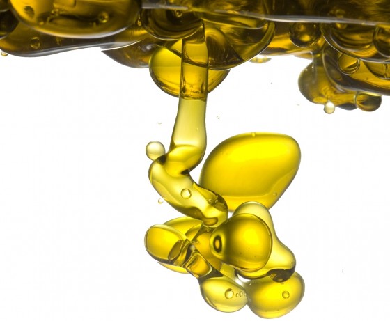 Olive oil uses 560x461.jpeg