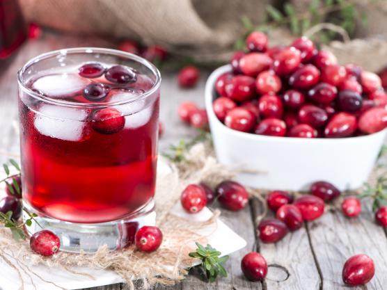 Cranberry juice.jpg