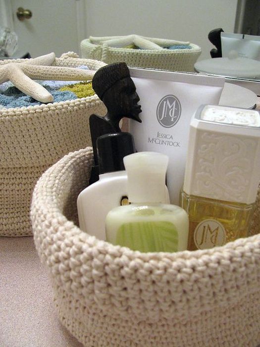 Knitted storage baskets 11.jpg