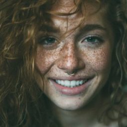 Freckles redheads beautiful portrait photography 5 583565c0d0300__700.jpg