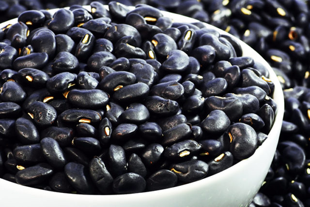 Black beans 750c.jpg