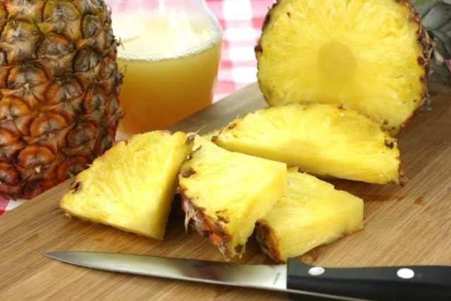 Smoothies high in vitamin c by green blender pineapple.jpg