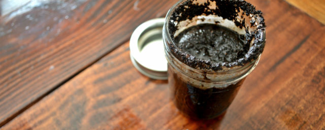 Diy get rid of cellulite with coffee grounds scrub.jpg
