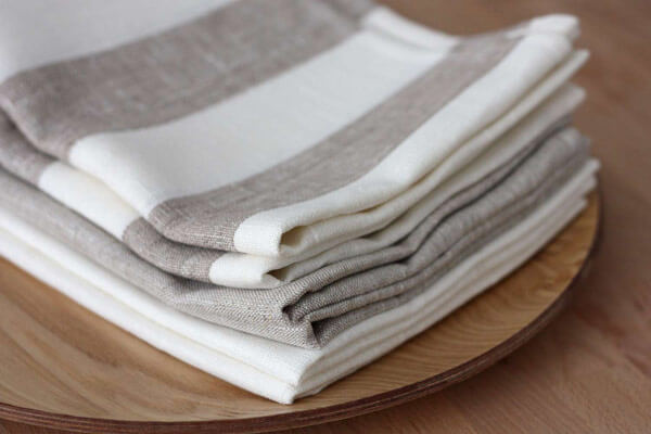 Linen tea towels rissa lesna.jpg