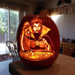 Cool pumpkin carving evil queen makes poison apple.jpg