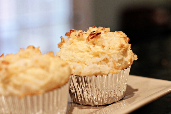 Coconut muffins with streusel topping web 1.jpg