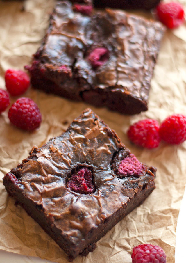 Dark chocolate and raspberry brownies 3.jpg
