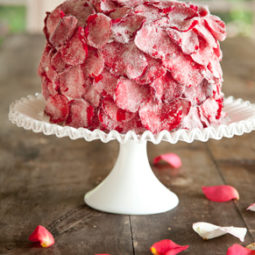 Rose_parade_cake.jpg