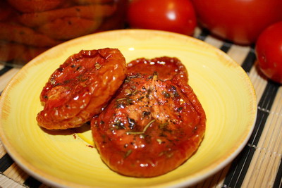 Tomato v 3.jpg