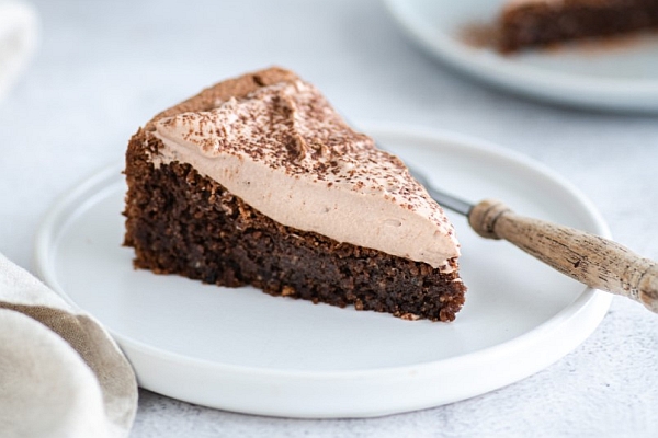 Orieskovo cokoladova torta bez muky.jpg
