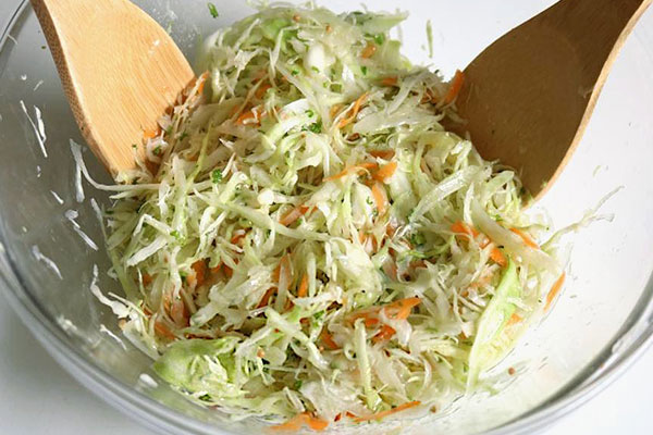 Kapustovy salat.jpg