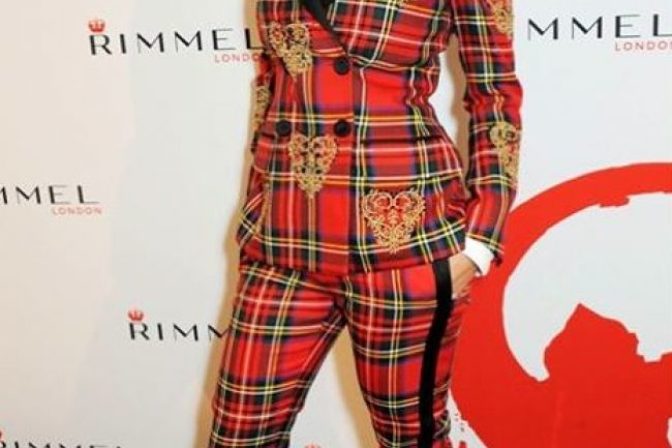 Rita Ora na párty Rimmel&#039;s 180 Years Of Cool v Londýne