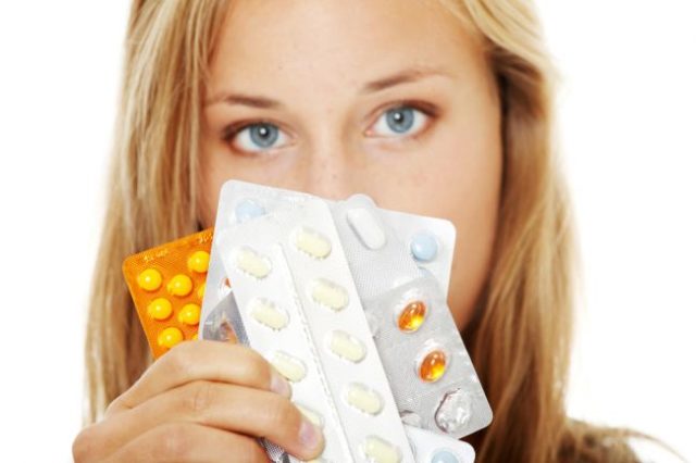 Antibiotická rezistencia, lieky, tabletky, žena, zdravie, antibiotiká
