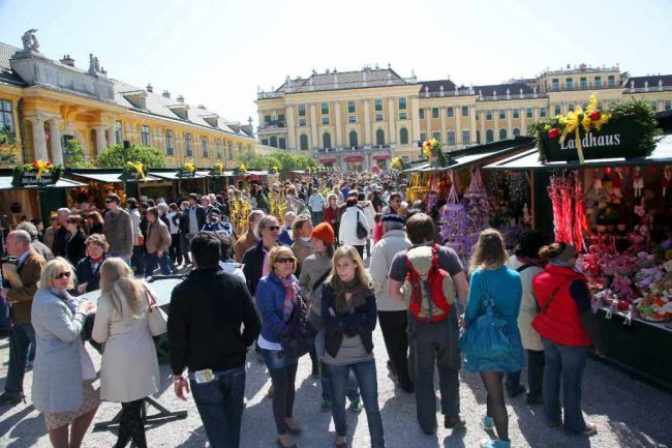 Veľkonočné trhy na zámku Schönbrunn