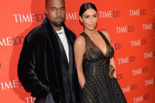Kanye West a Kim Kardashian prichádzajú na gala magazínu Time