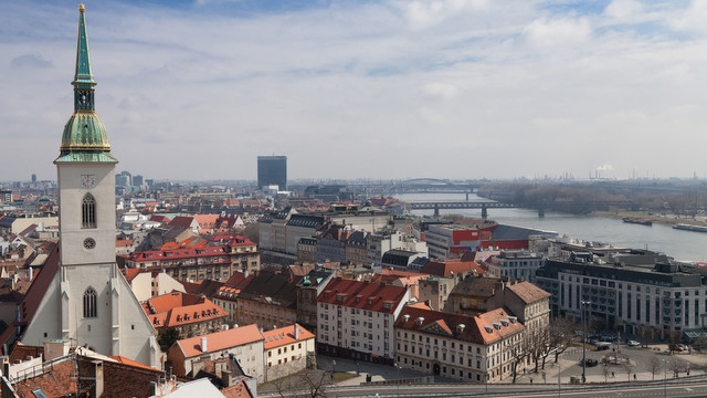 Bratislava, mesto, strechy