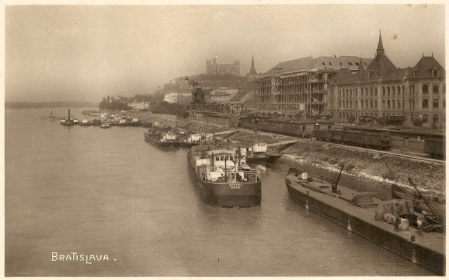 prístav, Dunaj