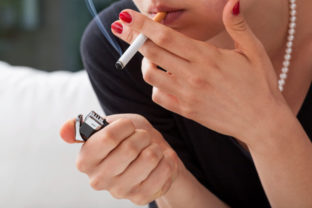 Fajčenie, žekna, cigareta, fajčiť, rakovina pľúc, zdravie