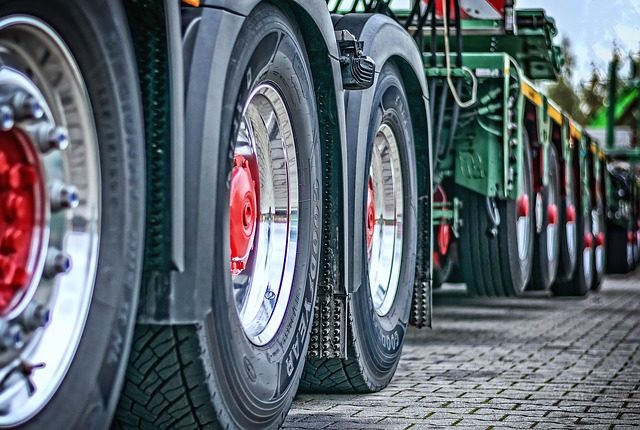 Traktor pixabay.jpg