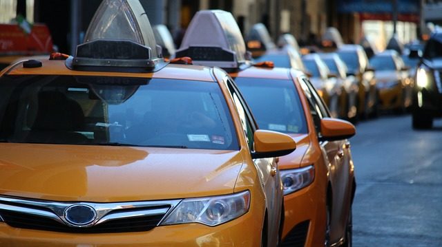 Taxi taxik pixabay 4.jpg