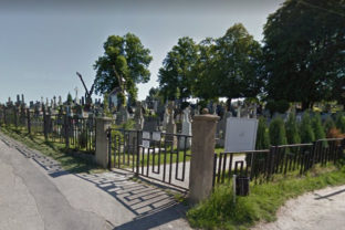 Nová ozdoba na cintoríne v Záhorskej Bystrici