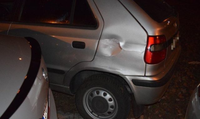 Nehoda auto jazda vodic policia bratislava krpz.jpg