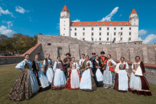 Korunovacie 2021 bratislavsky hrad korunovacne dni.jpg