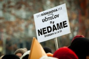 Protest učiteľov v Bratislave