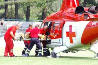 Vrtulnik zachranari nehoda